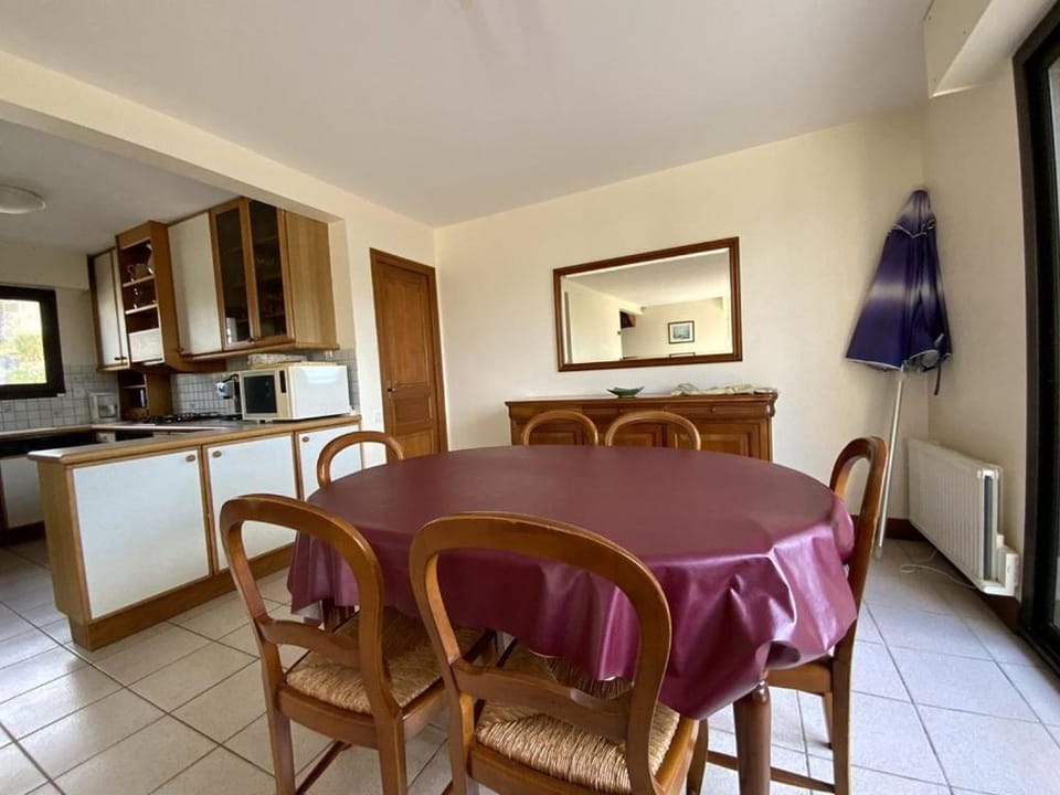 603 - Maison à Erquy, à 700m de la plage du centre et 800m des commerces Villa in Brittany