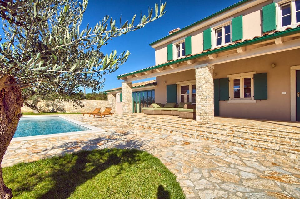 Villa Fumeti by Istra Vacation Villa in Istria County