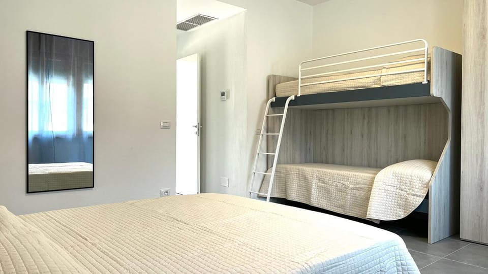 Bed, Photo of the whole room, Bedroom, bunk bed, wardrobe