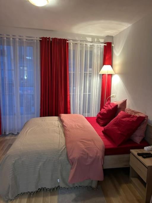 Appart Paris 10 eme Apartment in Paris