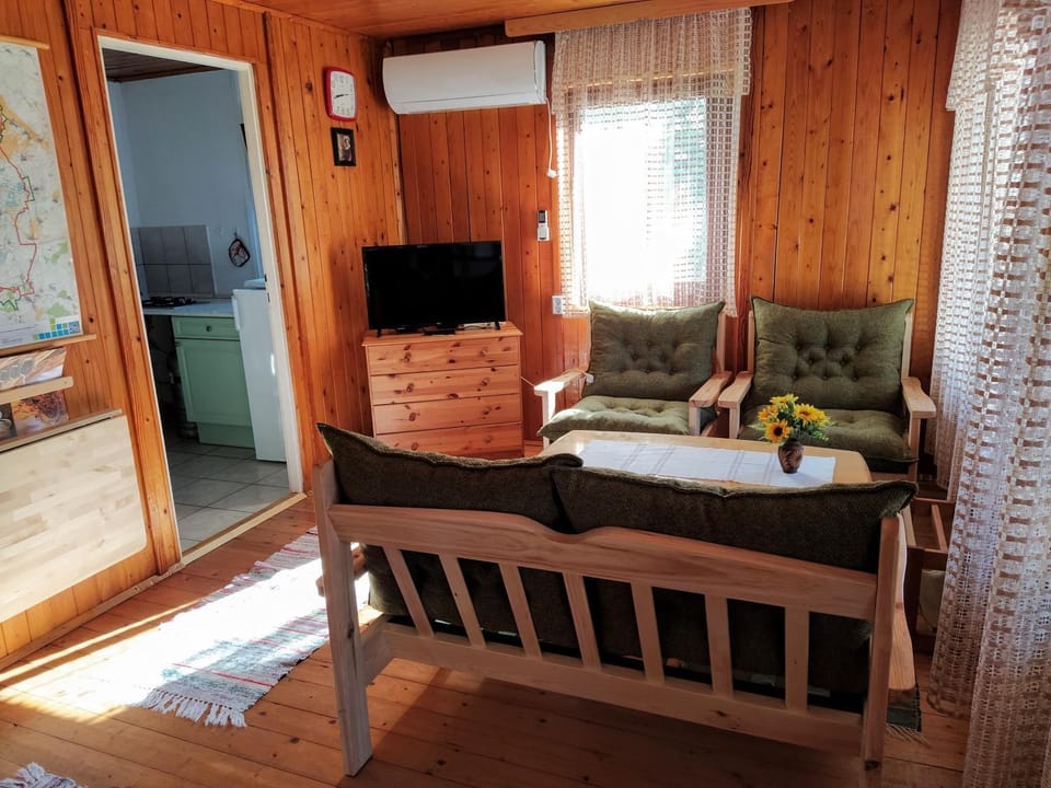 Hipságh Vendégház Bed and Breakfast in Hungary