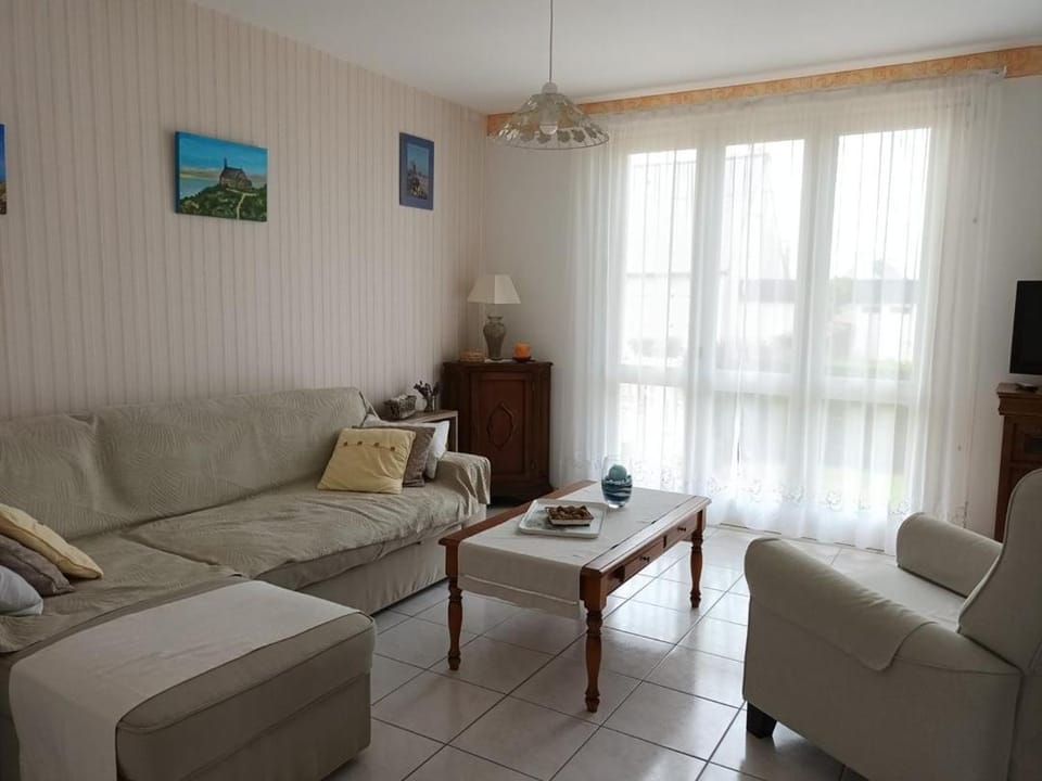 654 - Charmante maison à Erquy, à environ 1km200 du centre des commerces et des plages Villa in Brittany