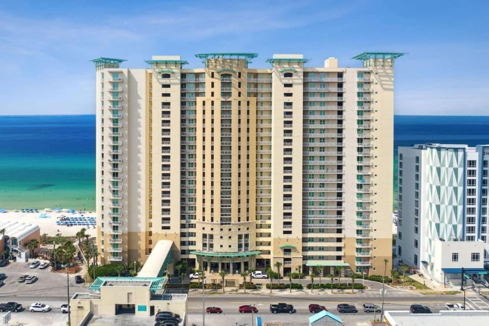 Property building, Bird's eye view, Location