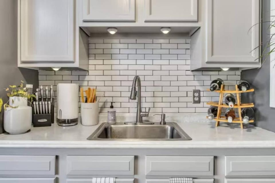 Coffee/tea facilities, Kitchen or kitchenette