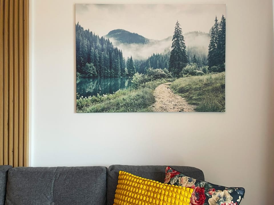 Natural landscape, Living room, Decorative detail, Mountain view
