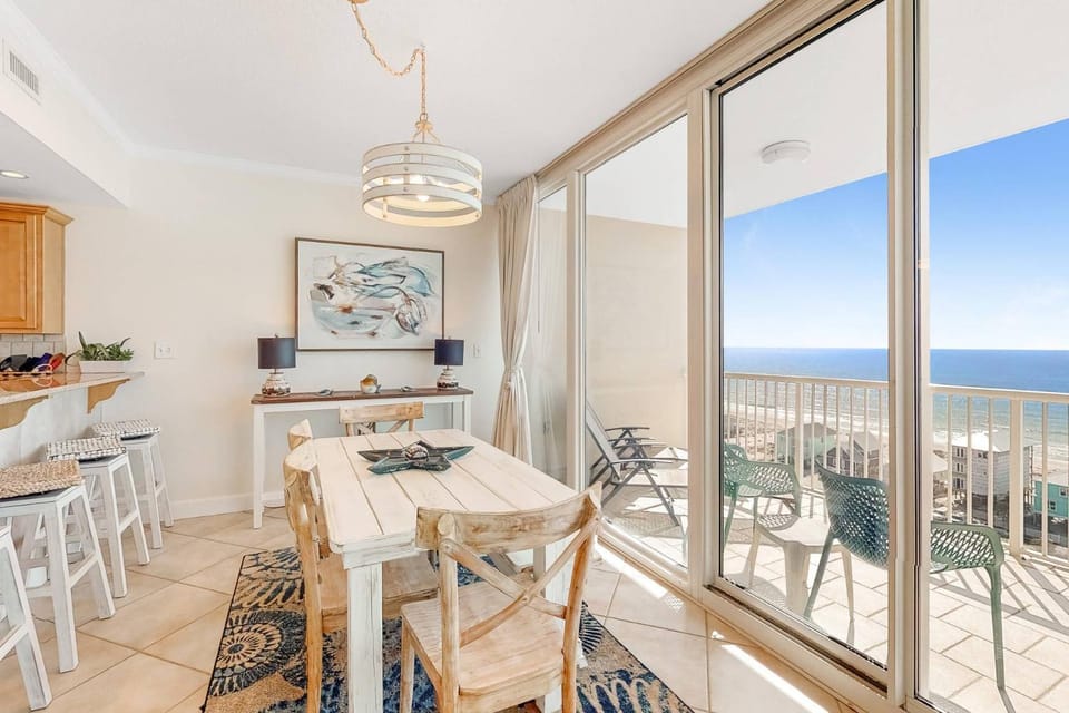 Blue Horizon House in West Beach