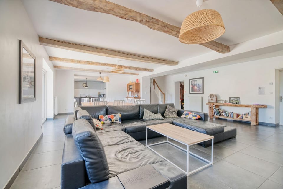 Property building, Living room