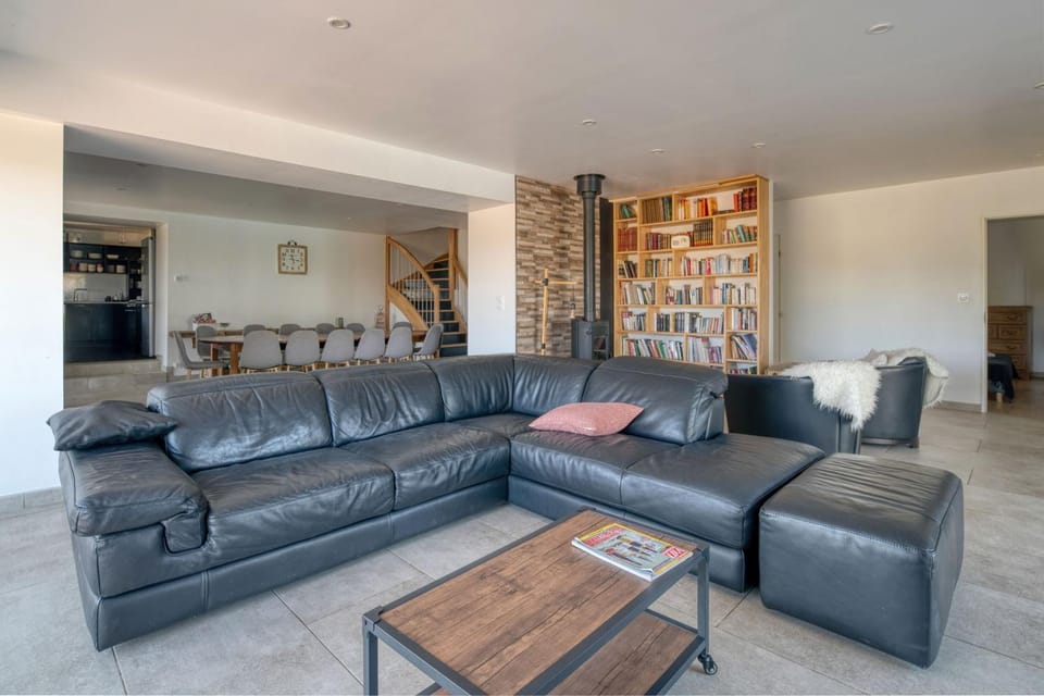 Property building, Living room