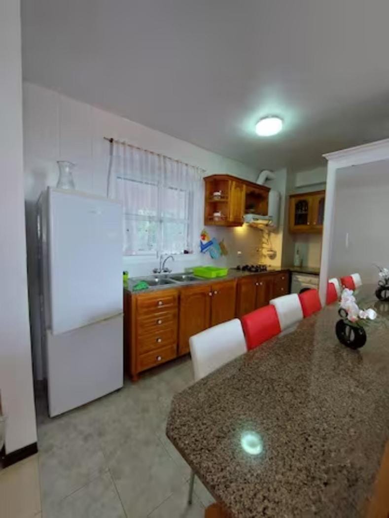 Barbara Home Apartment in Madeira District