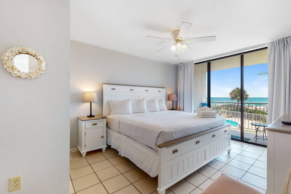 Seaside Beach and Racquet 3201 House in Orange Beach