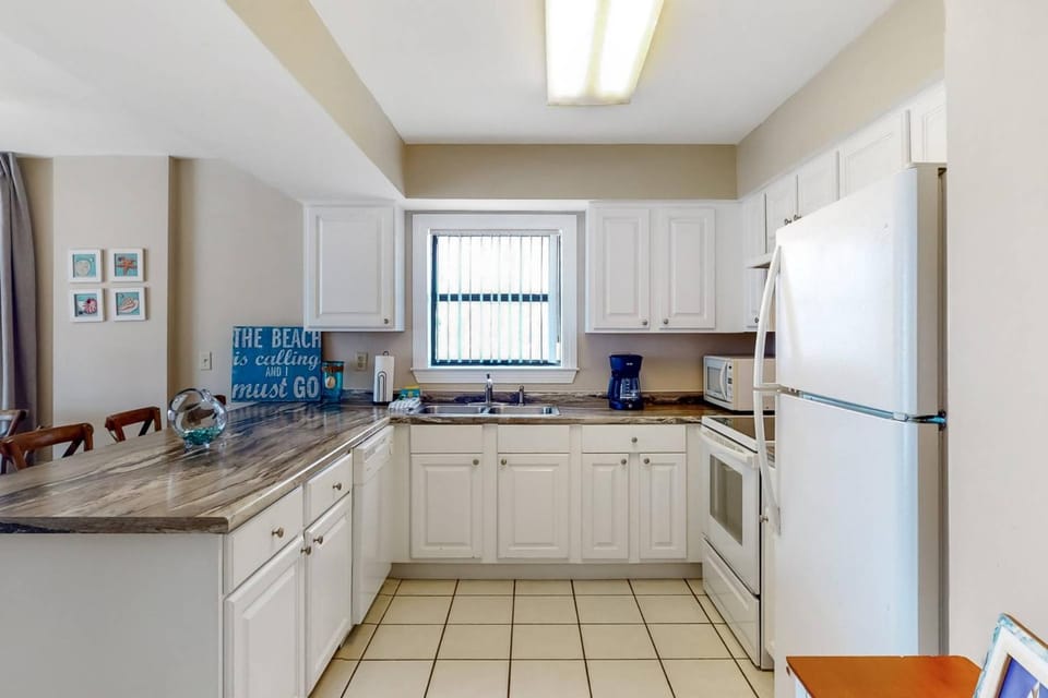 Seaside Beach and Racquet 3201 House in Orange Beach
