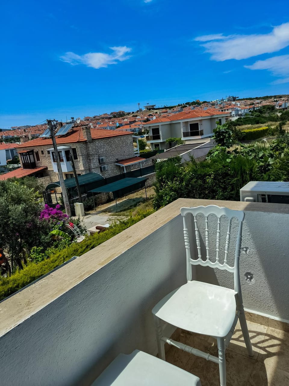 Natural landscape, Balcony/Terrace, Seating area