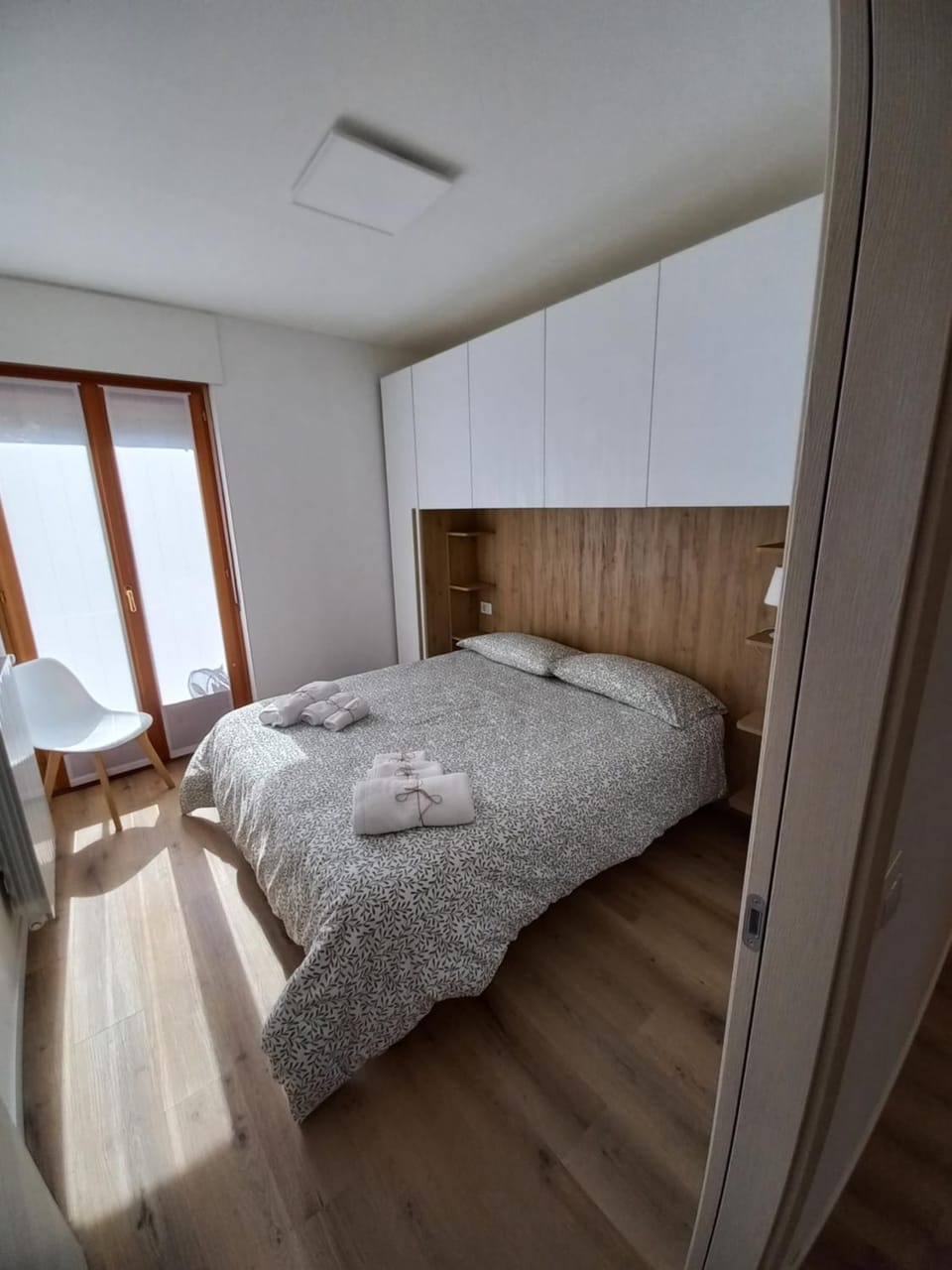 Bed, Bedroom, wardrobe