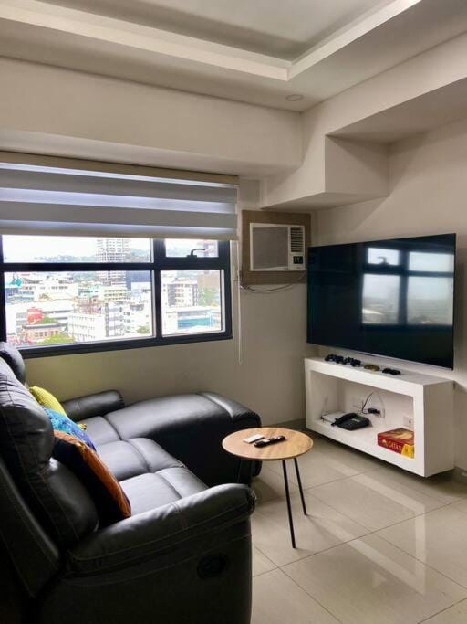 Horizon 101 - champito's place Apartment in Lapu-Lapu City