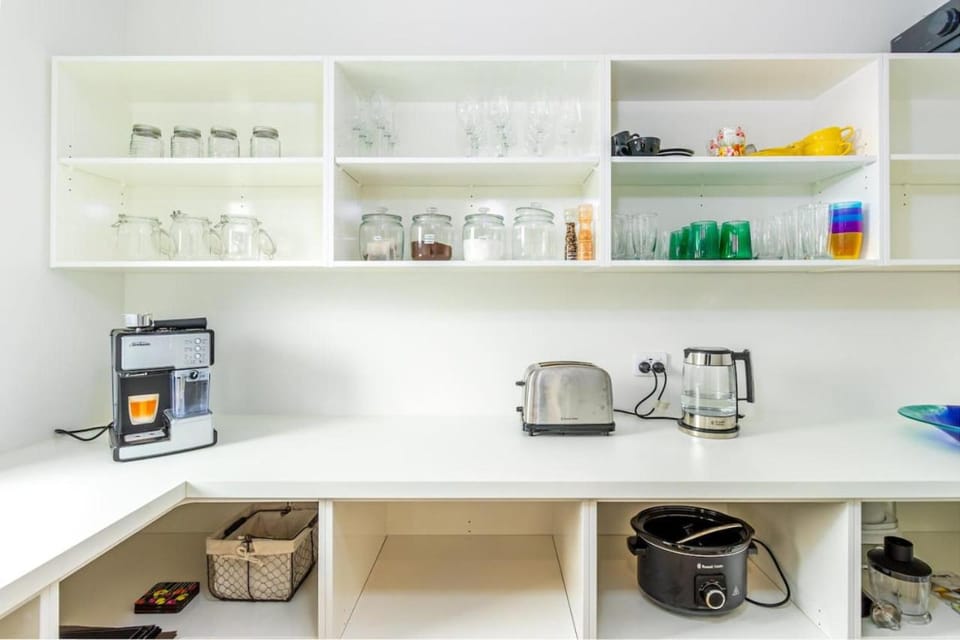 Coffee/tea facilities, Kitchen or kitchenette, minibar, toaster