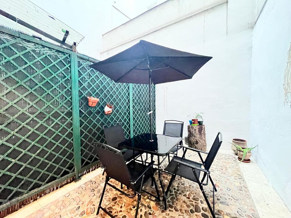 Patio, Balcony/Terrace