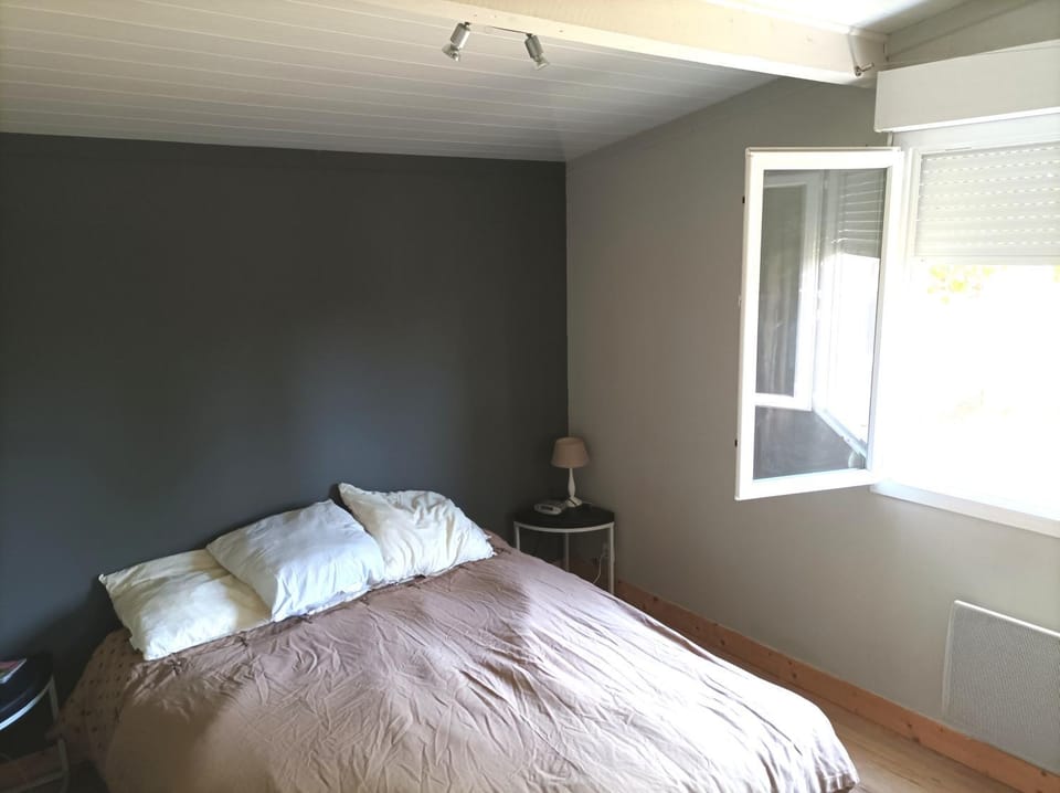 Chambre privative dans les vignes Apartment in Nouvelle-Aquitaine