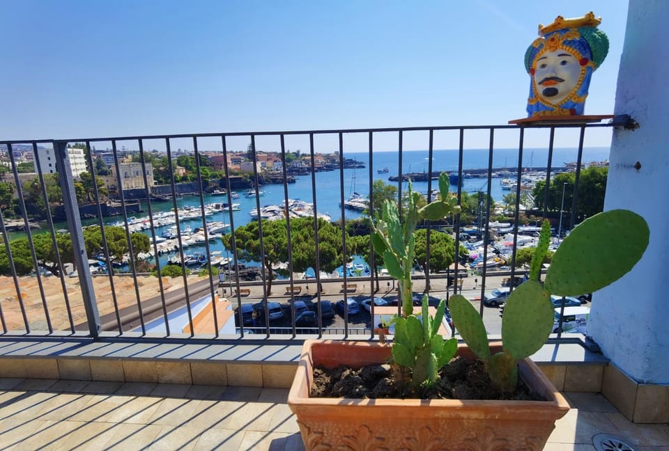 Luxury Sisters House "Il Mare Sole" House in Catania