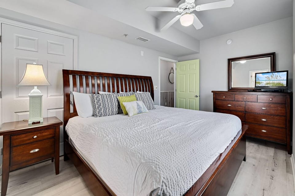 Caribbean 204 House in West Beach
