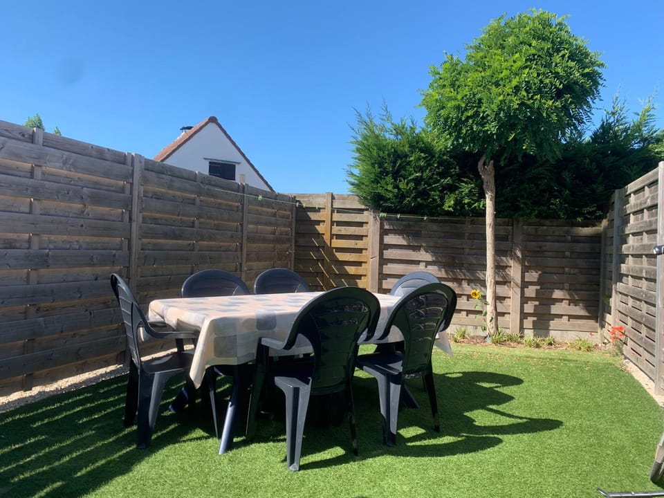 Patio, Spring, Day, Garden, Garden view