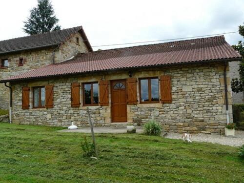 Gîte de France à Saillac 2 épis - Gîte de France 2 personnes MAE-6334 Apartment in Nouvelle-Aquitaine