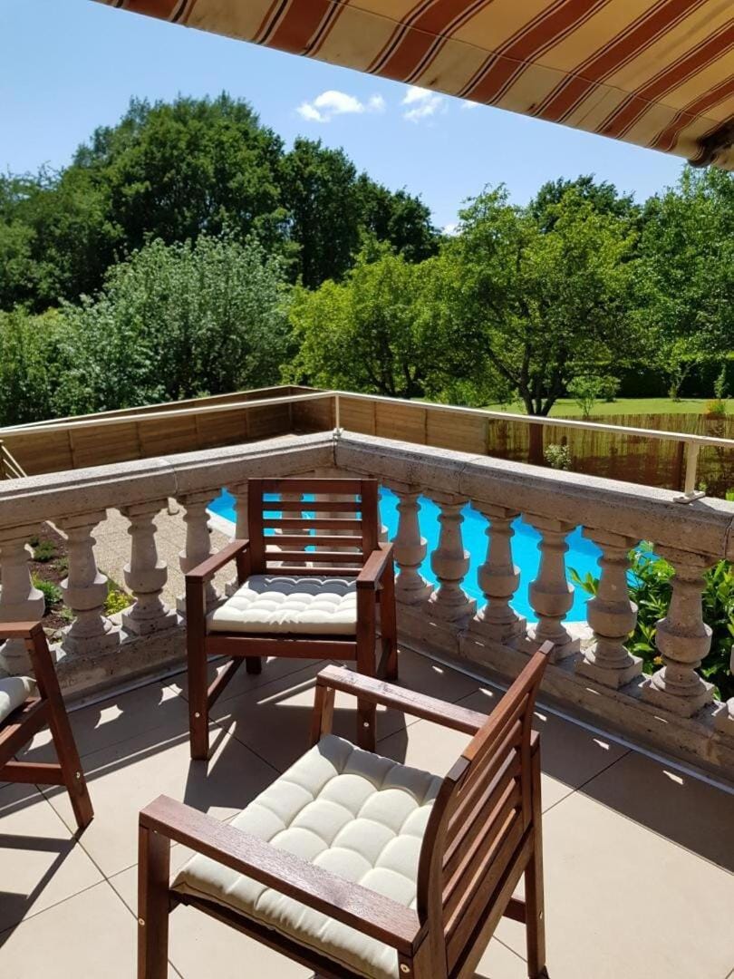 Gîte de France Aux deux mésanges 4 épis - Gîte de France 10 personnes MAE-6364 Apartment in Nouvelle-Aquitaine