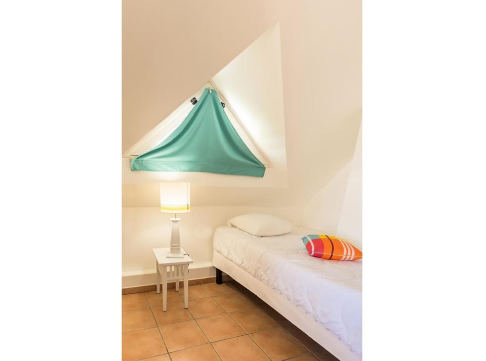 Bed, Bedroom, furniture