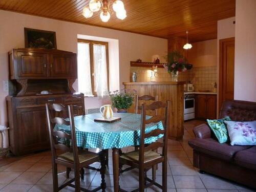 Gîte de France à Saillac 2 épis - Gîte de France 4 personnes MAE-6384 Apartment in Nouvelle-Aquitaine