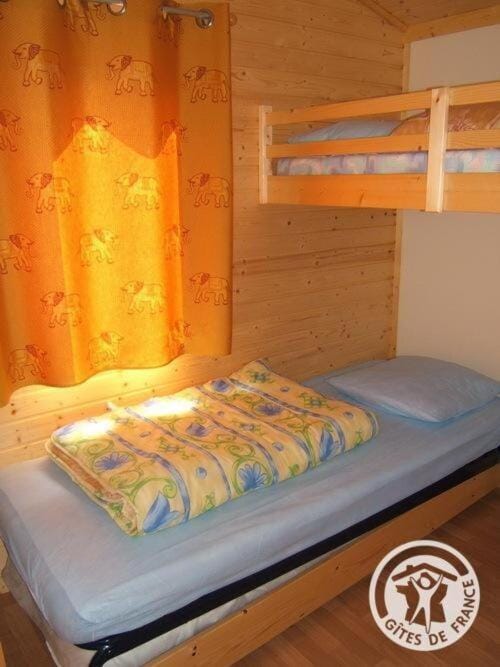 Gîte de France Chalet n°3 - Gîte de France 4 personnes MAE-6494 Apartment in Nouvelle-Aquitaine