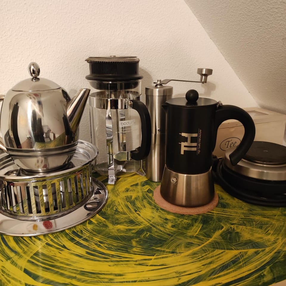 Coffee/tea facilities