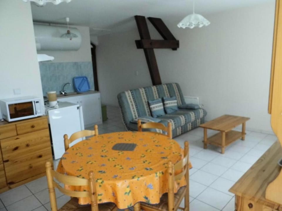 Gîte de France Le doustre 2 épis - Gîte de France 4 personnes MAE-8914 Apartment in Argentat-sur-Dordogne