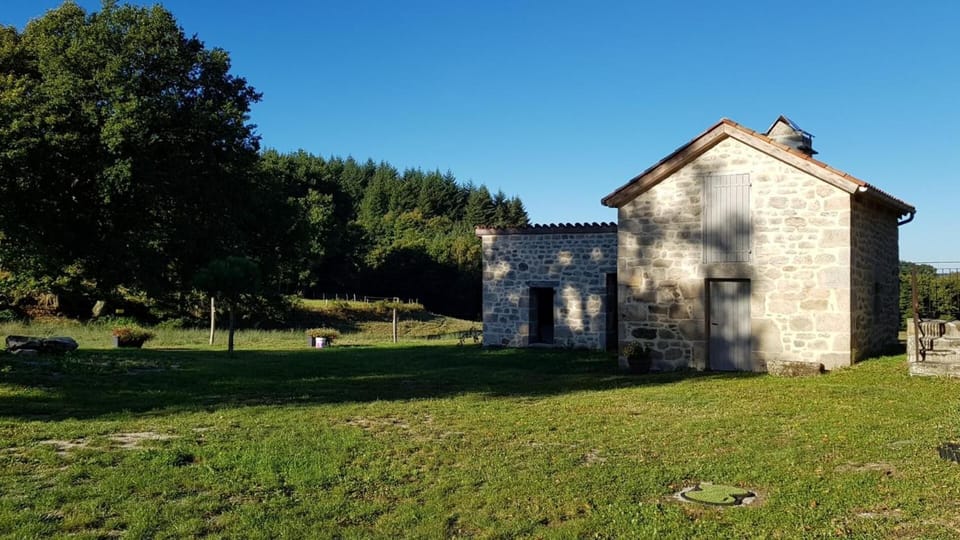 Gîte de France Les 7 sources 3 épis - Gîte de France 8 personnes MAE-8954 Apartment in Nouvelle-Aquitaine