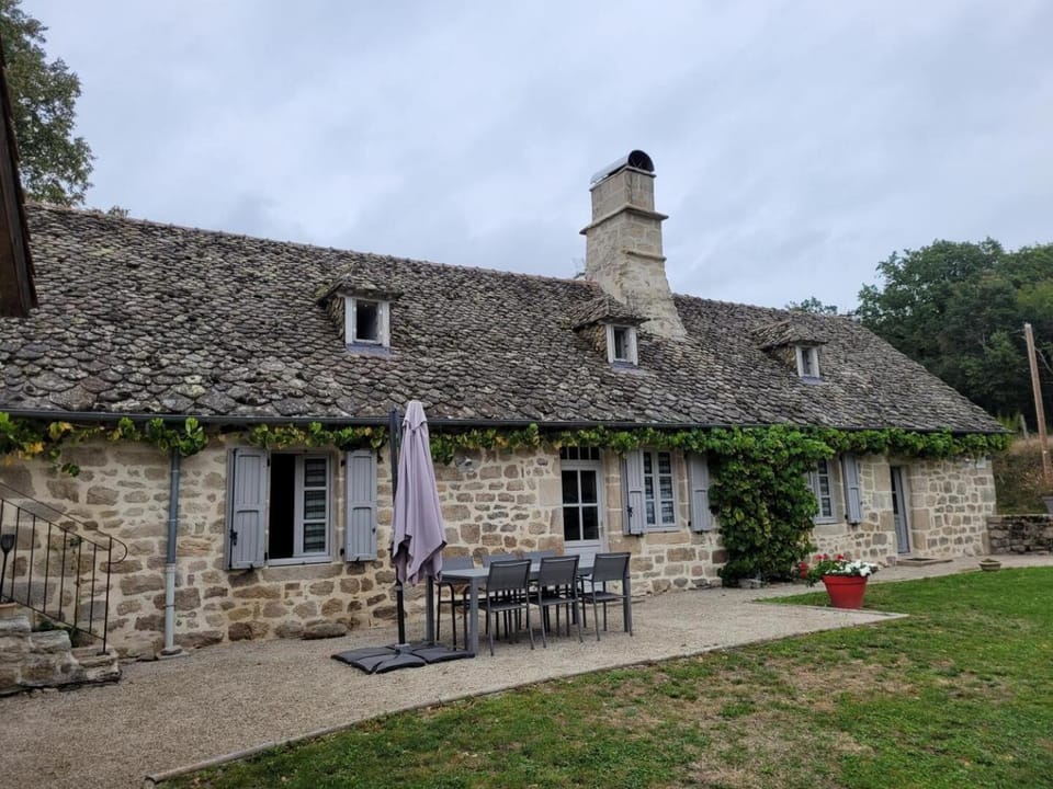 Gîte de France Les 7 sources 3 épis - Gîte de France 8 personnes MAE-8954 Apartment in Nouvelle-Aquitaine