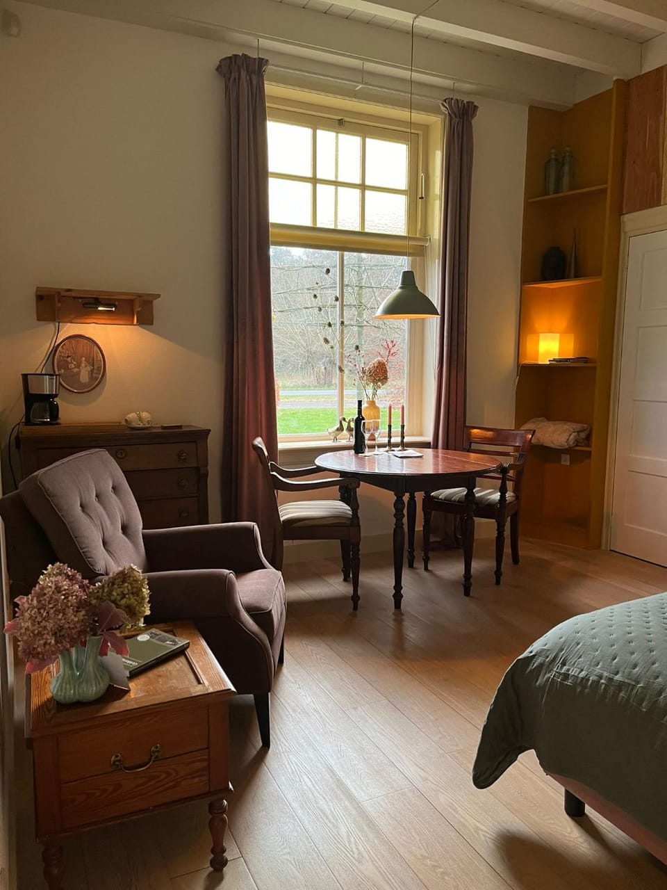 Seating area
