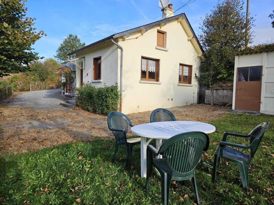 Gîte de France Rigaud 2 épis - Gîte de France 4 personnes MAE-9164 Apartment in Nouvelle-Aquitaine