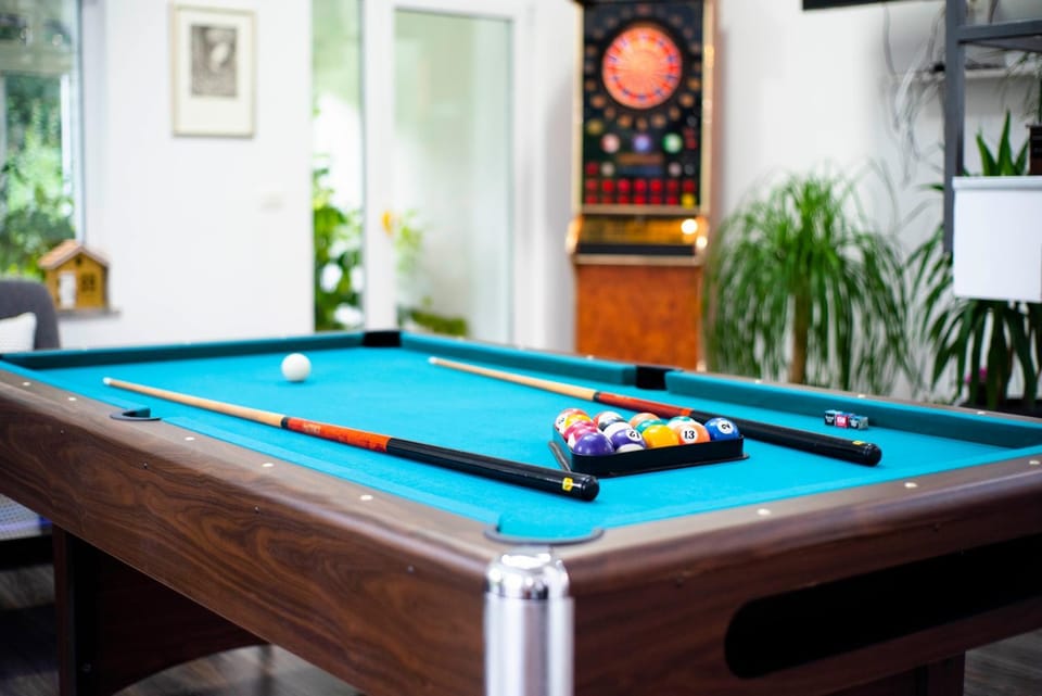 Billiard, Darts