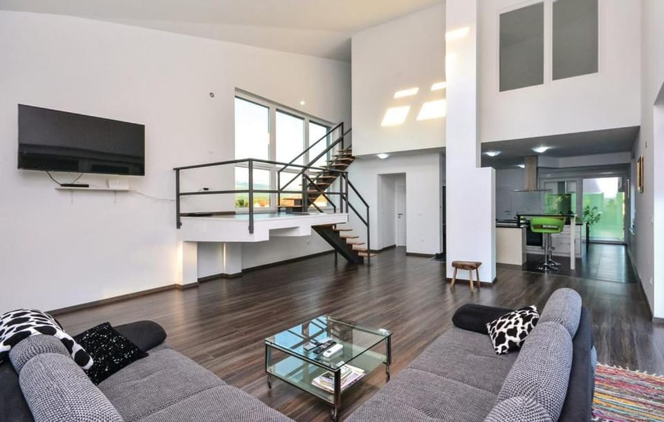 Holiday villa Sara Villa in Split-Dalmatia County