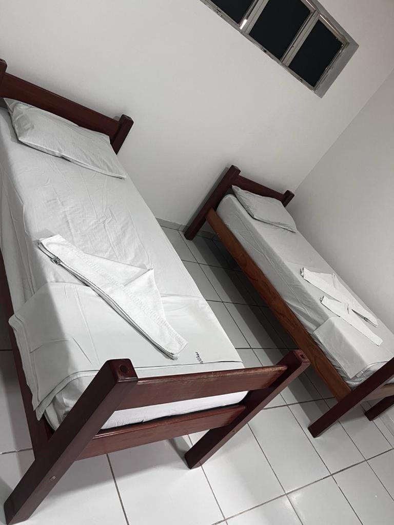 Bed, Bedroom, bunk bed