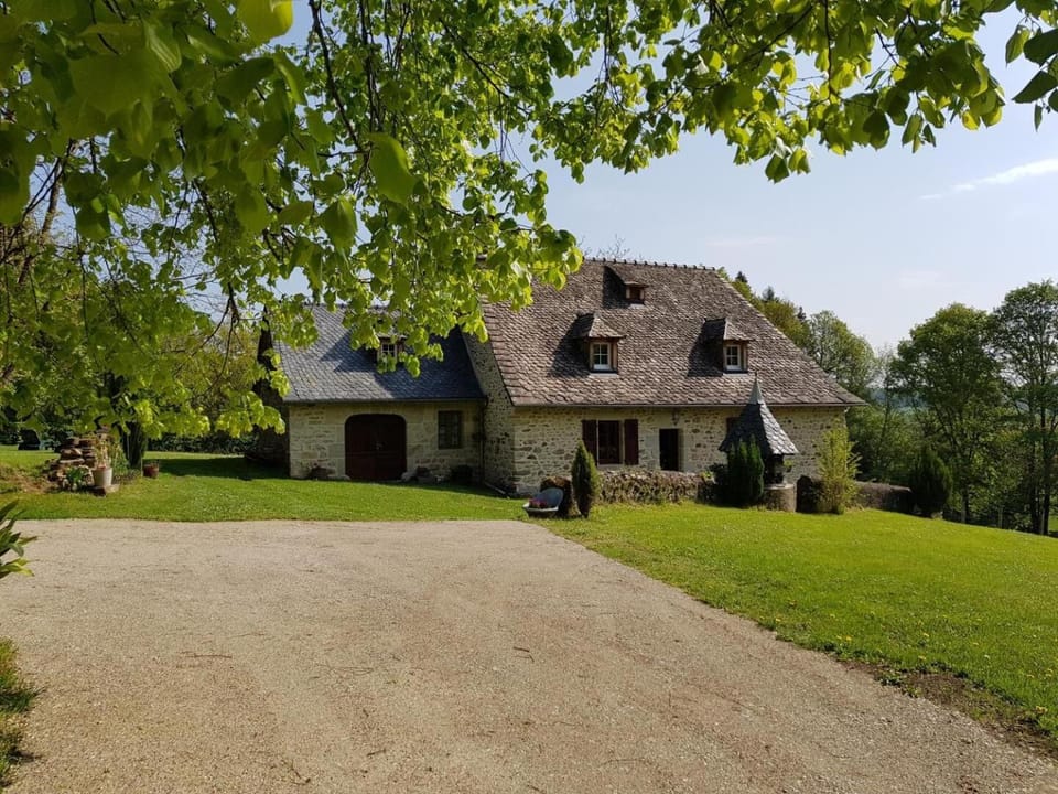 Gîte de France à Latronche 2 épis - Gîte de France 5 personnes MAE-9294 Apartment in Nouvelle-Aquitaine
