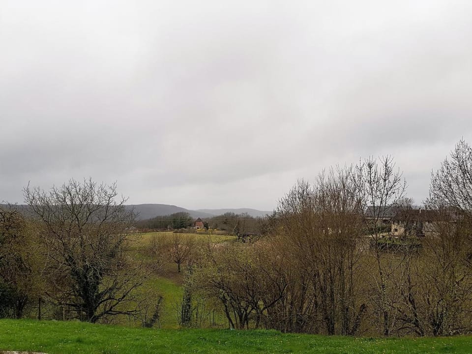 Gîte de France à Chasteaux 2 épis - Gîte de France 4 personnes MAE-9364 Apartment in Nouvelle-Aquitaine