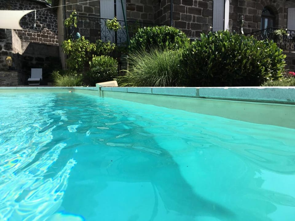 Gîte de France Gîte la chapelle avec piscine 3 épis - Gîte de France 6 personnes MAE-9464 Apartment in Nouvelle-Aquitaine