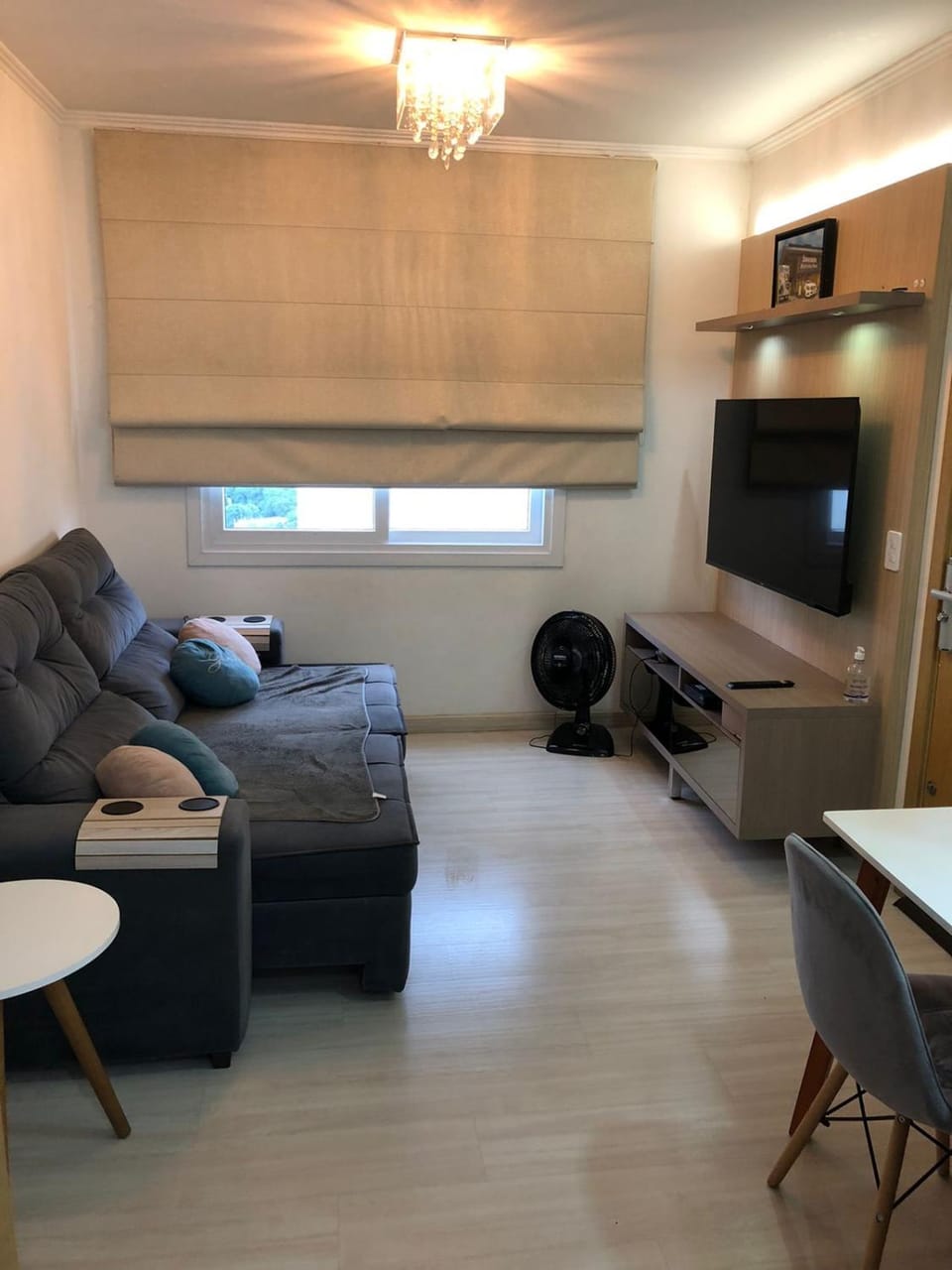 Communal lounge/ TV room, TV and multimedia, Living room, Seating area, Evening entertainment
