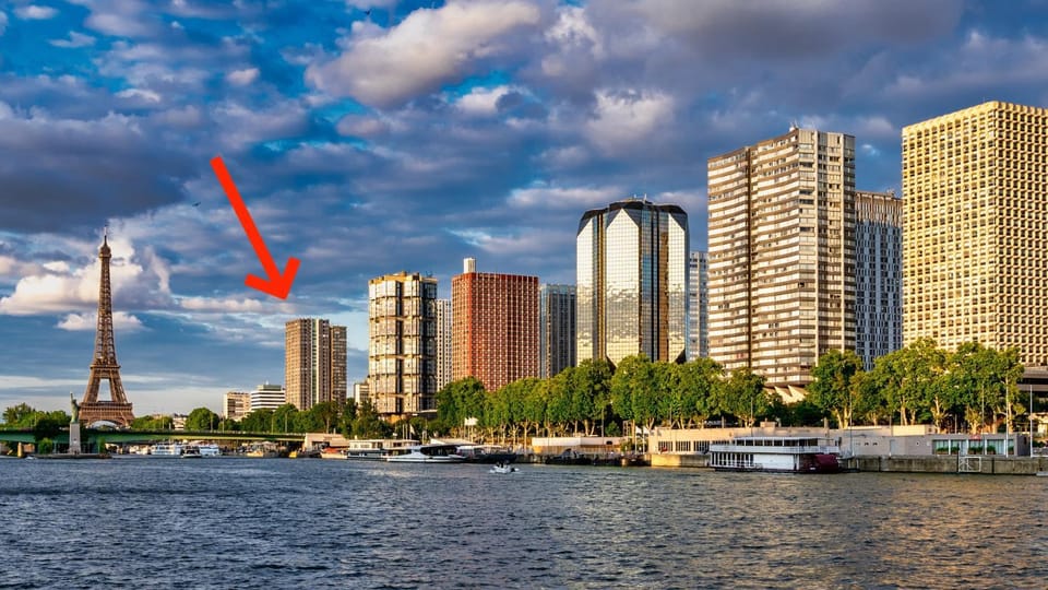 Property building, Nearby landmark, River view