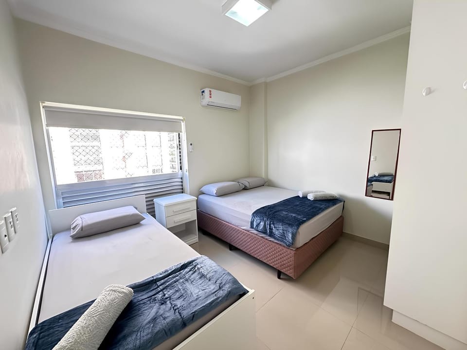 Bed, Bedroom, air conditioner