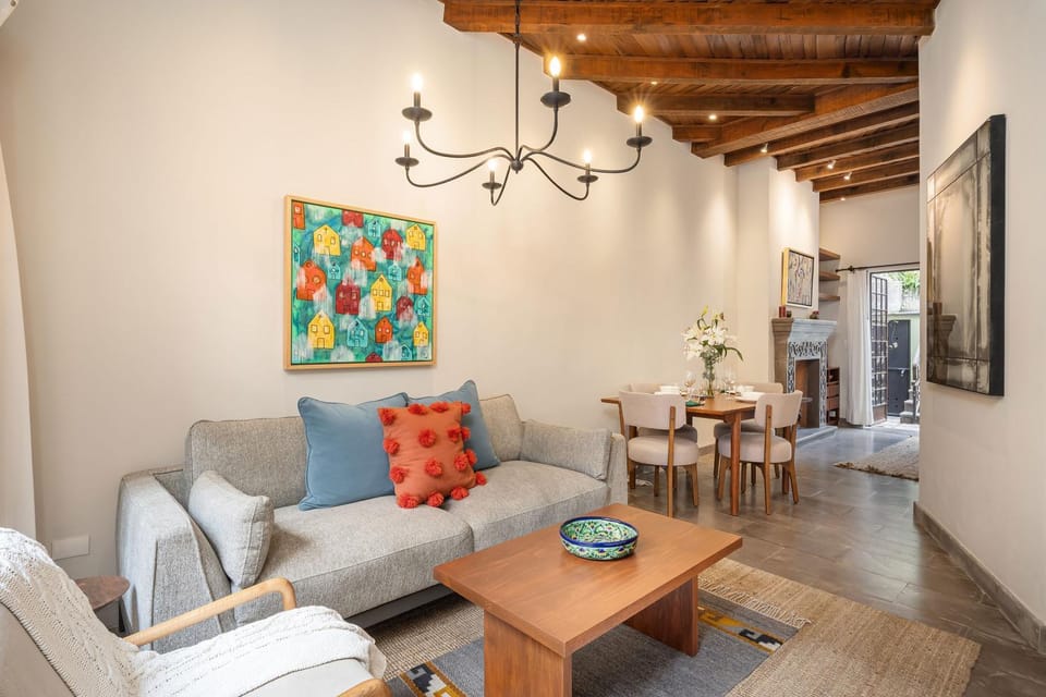 Living room, Seating area, Dining area