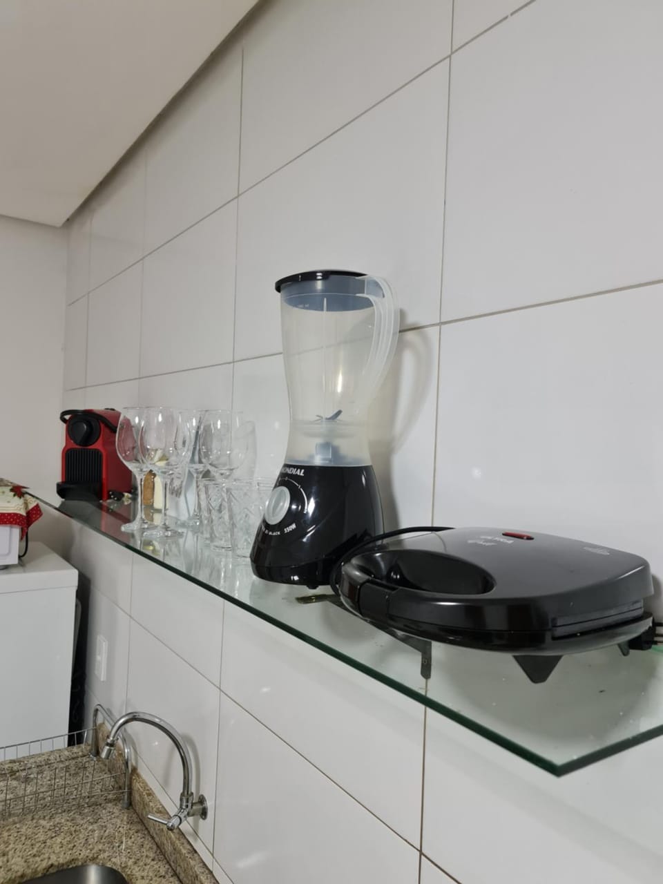 Coffee/tea facilities, Kitchen or kitchenette, toaster