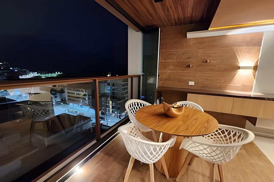 Refúgio à Beira-Mar: Seu Apê Exclusivo na Barra Apartment in Salvador