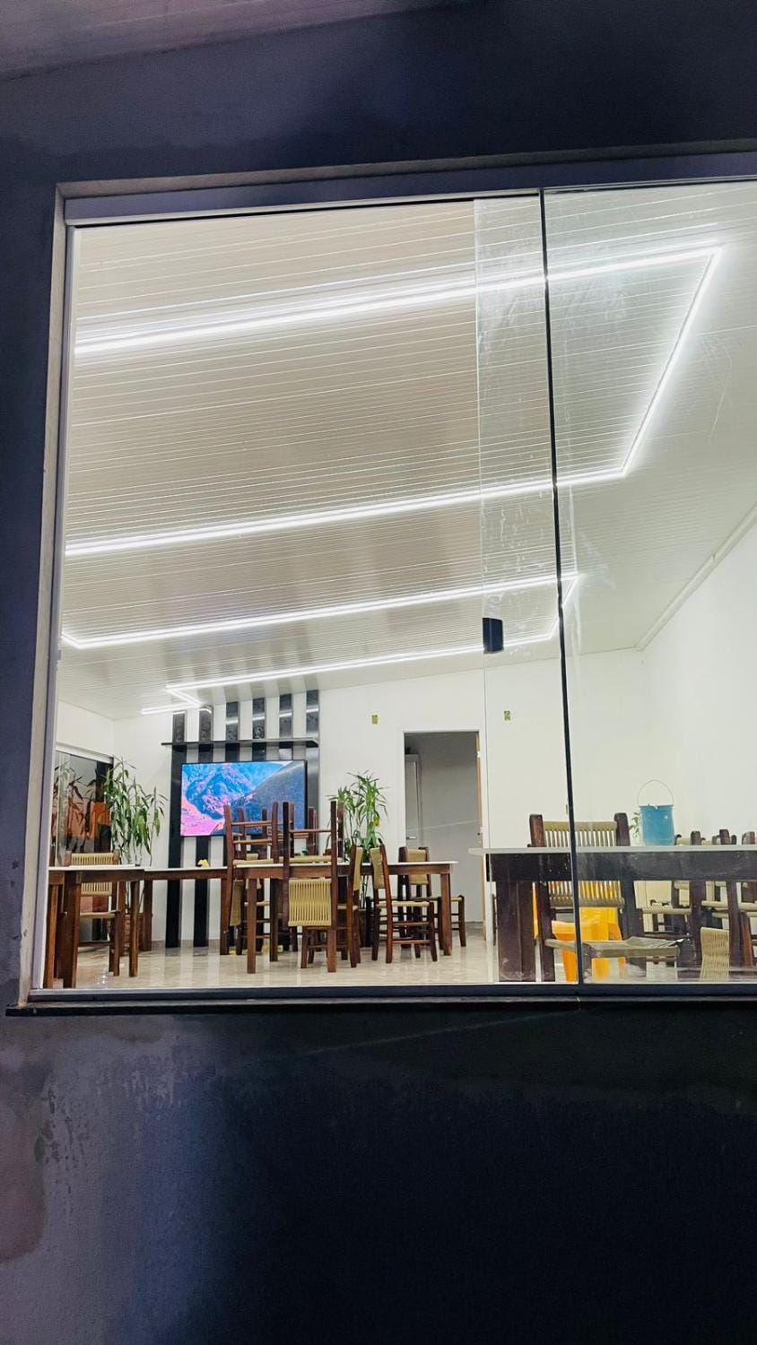 Communal lounge/ TV room, Lobby or reception, Lounge or bar, Food and drinks