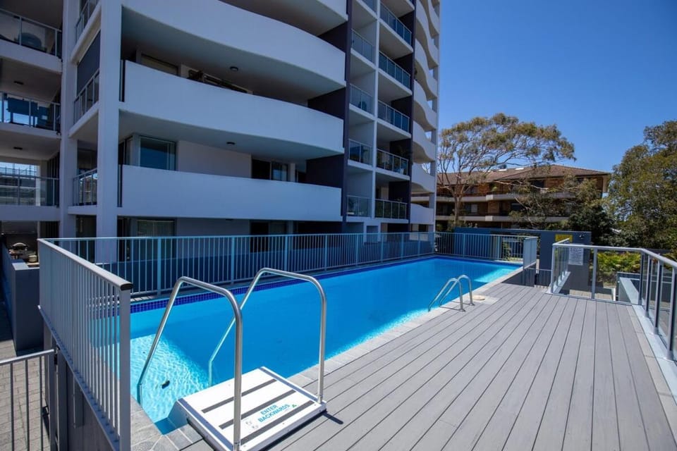 'Sage' at The Crest - Spacious ground floor apartment Apartment in Forster