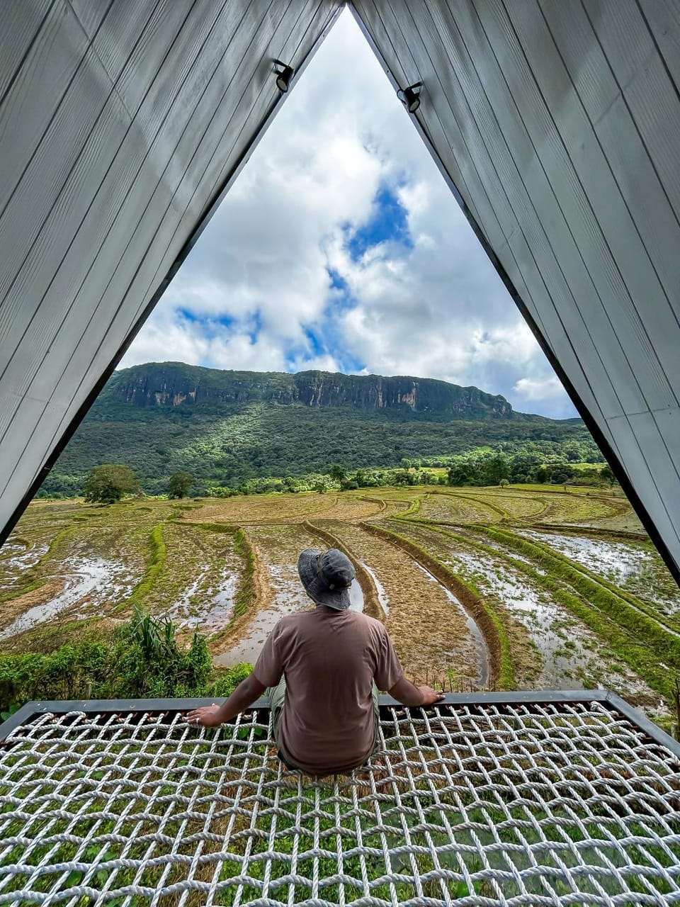A frame Riverston Country House in Central Province